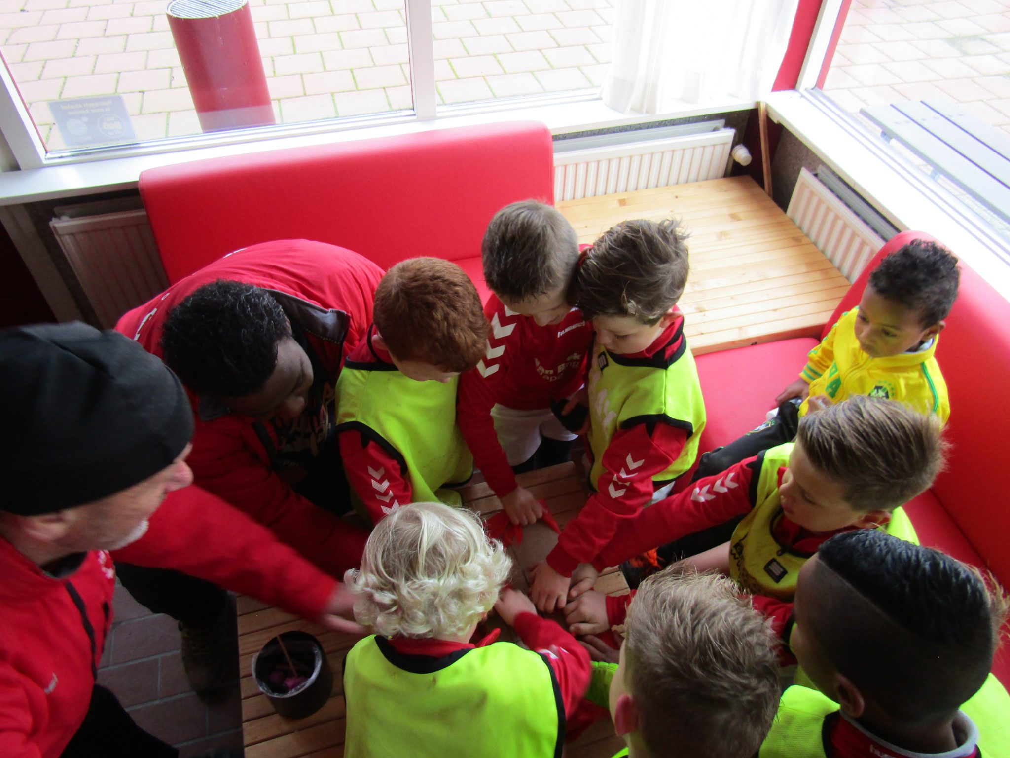 Sinterklaas bij V.V. Cabauw!